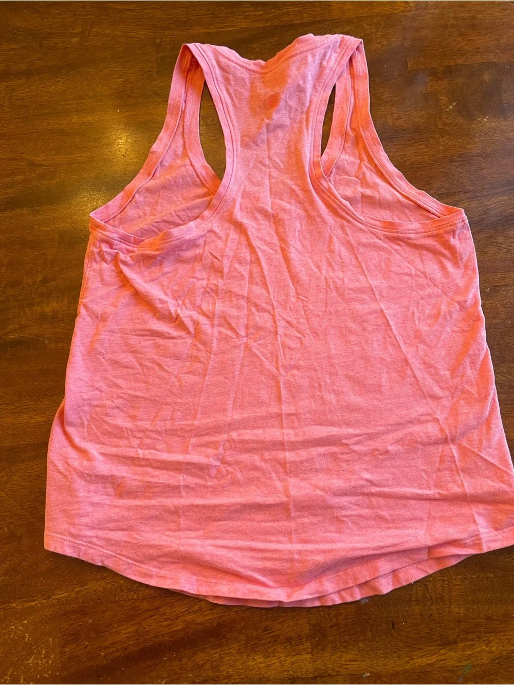 Lululemon Cool Racerback Tank Sz 6 Coral *Hole/Discoloration - Picture 2 of 5
